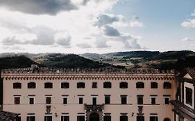 Castello Costaguti